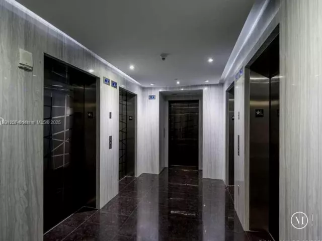 3-bedroom condo for rent in Hallandale Beach - 1850 S Ocean Dr 3107 - MondialRealty