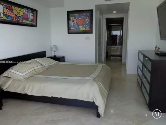 3-bedroom condo for rent in Hallandale Beach - 1850 S Ocean Dr 3107 - MondialRealty