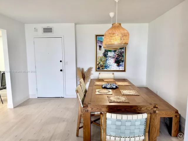 2-bedroom condo for rent in Hallandale Beach - 3140 S Ocean Dr 512 - MondialRealty