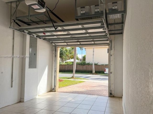 Home for rent at 11541 NW 68th Ter 11541 - photo 7485199