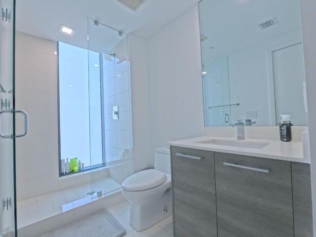 Apartment for sale  Unit #1601 - photo 6836440