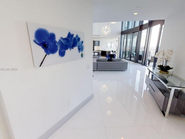 Apartment for sale  Unit #4804 - photo 6833635