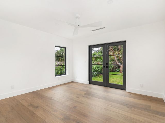 Home for sale at 352 Palmetto Street - photo 6897844