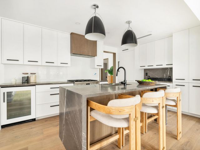 Home for sale at 352 Palmetto Street - photo 6897854