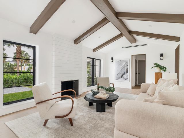 Home for sale at 352 Palmetto Street - photo 6897858