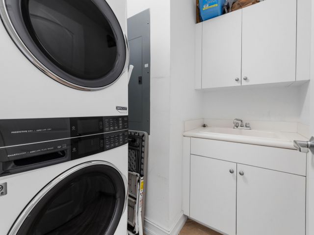 Apartment for sale  Unit #1419 - photo 6846458