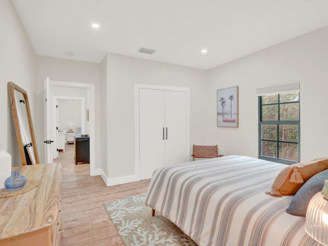 Home for rent at 727 S Fernwood Drive S - photo 6834467