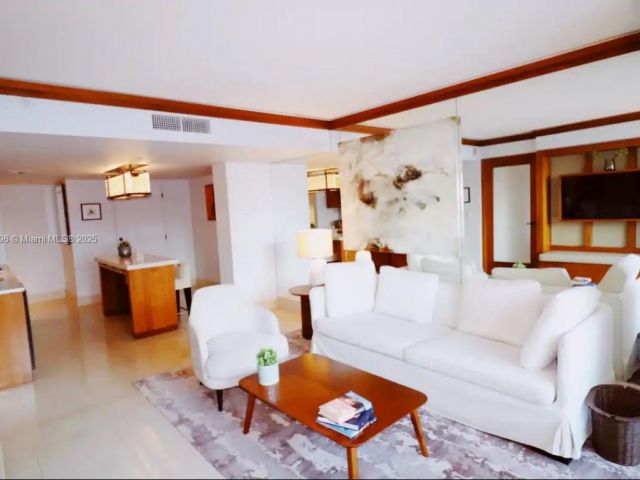 Apartment for sale  Unit #315 - photo 7433033