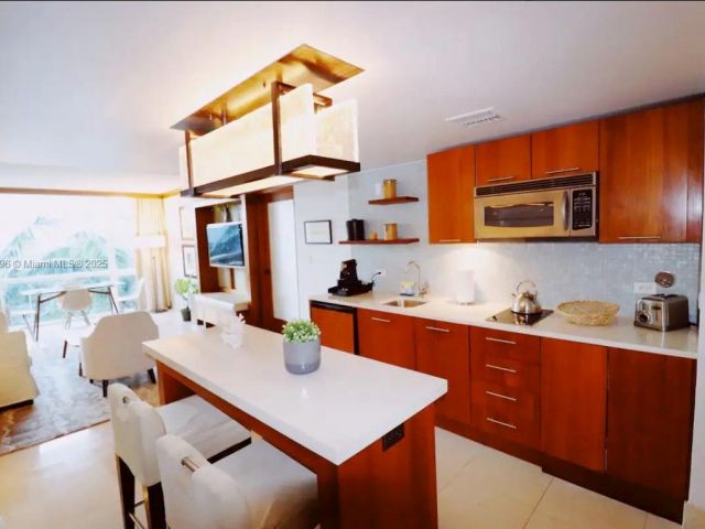 Apartment for sale  Unit #315 - photo 7433040