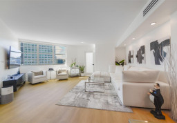 Apartment #1962 at Courts Brickell Key