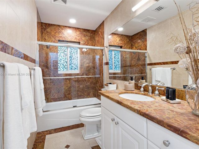 Home for sale at 290 Tropic Dr - photo 6833515