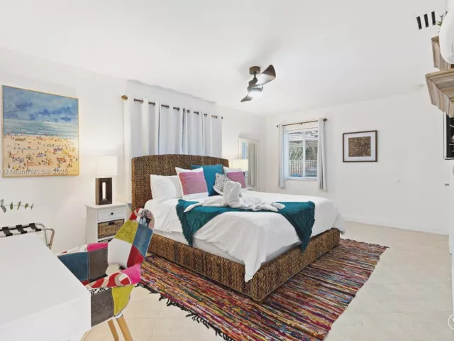 3-bedroom home for sale in Lauderdale By The Sea - 290 Tropic Dr - MondialRealty