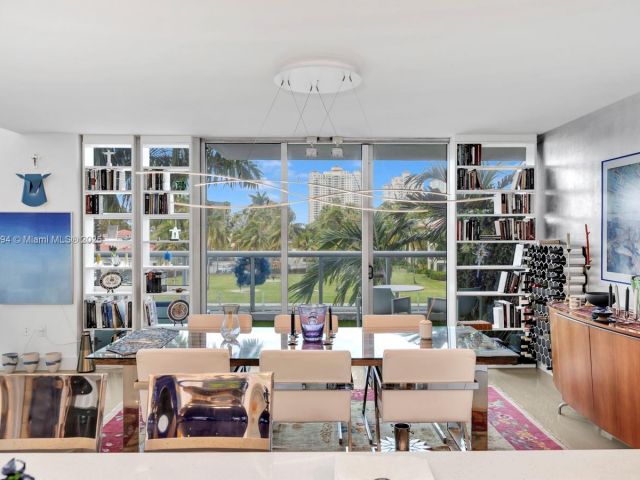 Apartment for sale  Unit #2-301 - photo 6836728