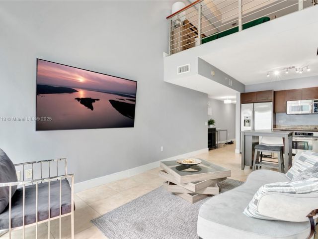 Apartment for sale  Unit #1212 - photo 6836188