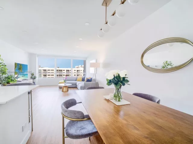 1-bedroom condo for sale in Miami Beach - 1500 Bay Rd 1558S - MondialRealty