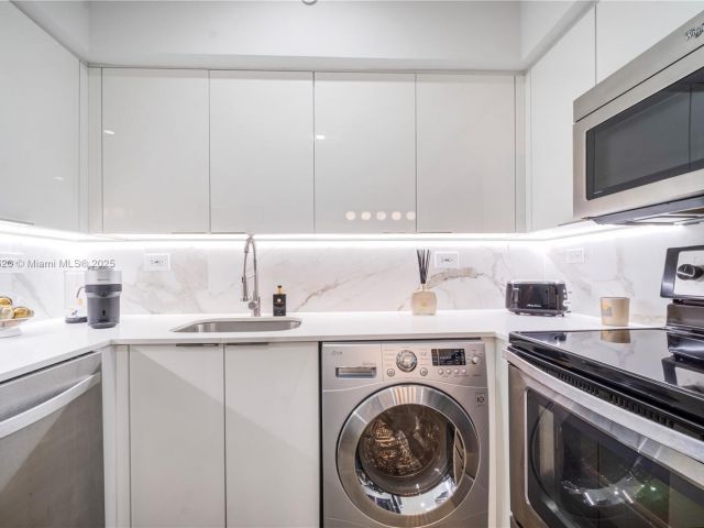 Apartment for sale  Unit #1558S - photo 6835310