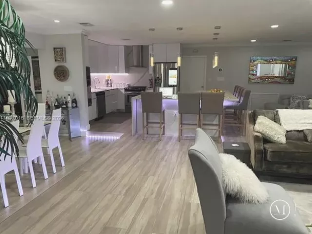 Home for rent at 428 N Crescent Dr - photo 7448768