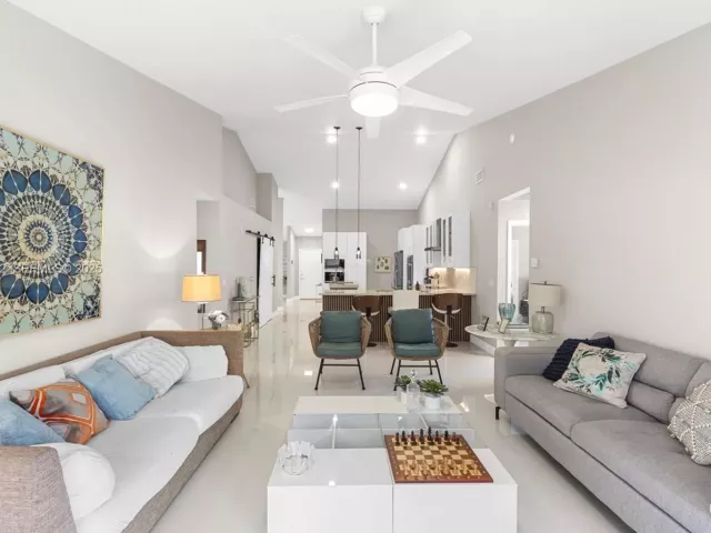 4-bedroom home for rent in Boca Raton - 19648 Back Nine Dr 19648 - MondialRealty