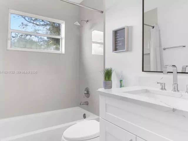 4-bedroom home for rent in Boca Raton - 19648 Back Nine Dr 19648 - MondialRealty