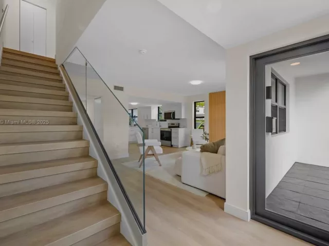 Home for sale at 7994 Crespi Blvd - photo 6835270