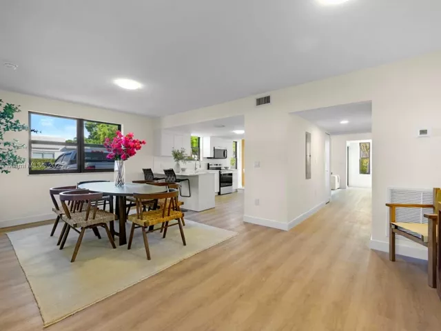 Home for sale at 7994 Crespi Blvd - photo 6835271