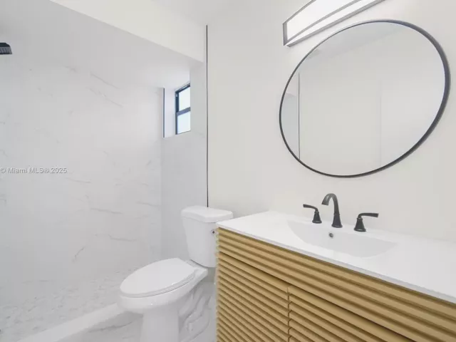 Home for sale at 7994 Crespi Blvd - photo 6835266