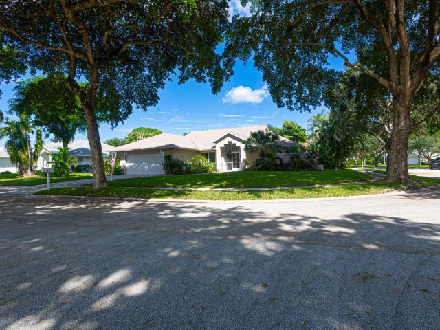 Home for sale at 2477 Par Circle - photo 6866625