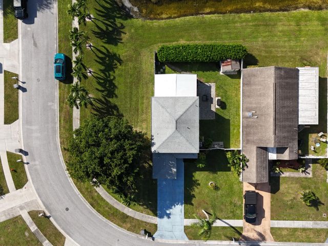 Home for sale at 3911 Circle Lake Dr Drive - photo 6854302