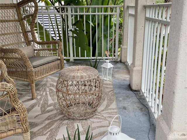 3-bedroom home for sale in Homestead - 3121 SE 2nd Dr - MondialRealty