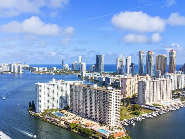 Apartment for rent  Unit #1417 - photo 6864911