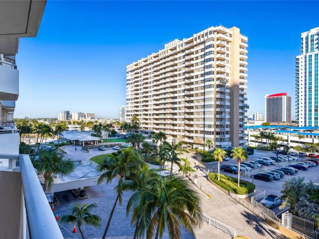 Apartment for rent  Unit #5M - photo 7442985