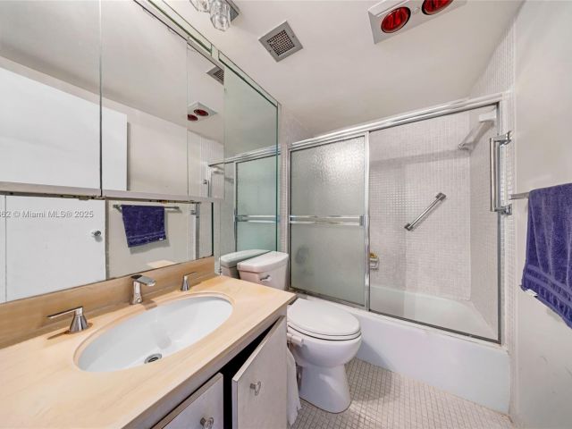 Apartment for rent  Unit #5M - photo 7442996