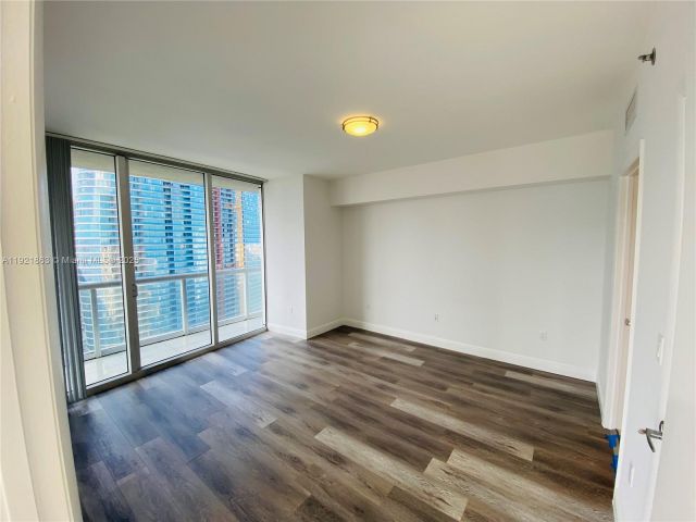 Apartment for sale  Unit #3715 - photo 6837048