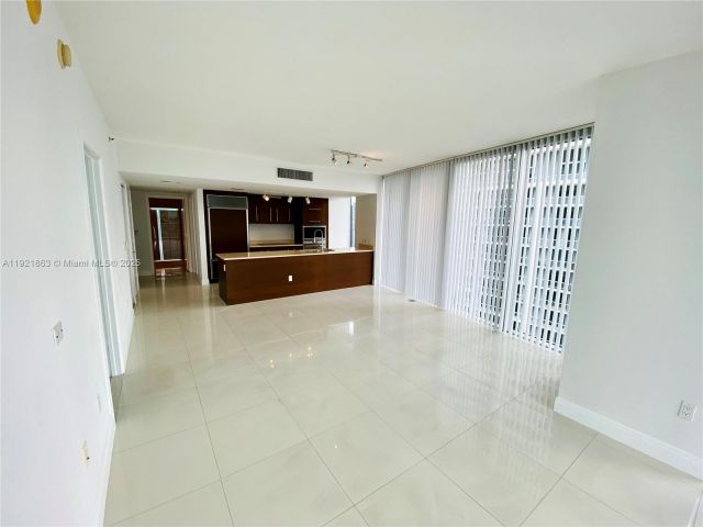 Apartment for sale  Unit #3715 - photo 6837049