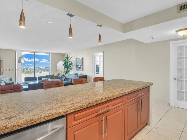 1-bedroom condo for sale in Hallandale Beach - 2500 Parkview Dr 2411 - MondialRealty