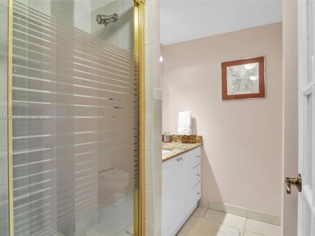 1-bedroom condo for sale in Hallandale Beach - 2500 Parkview Dr 2411 - MondialRealty