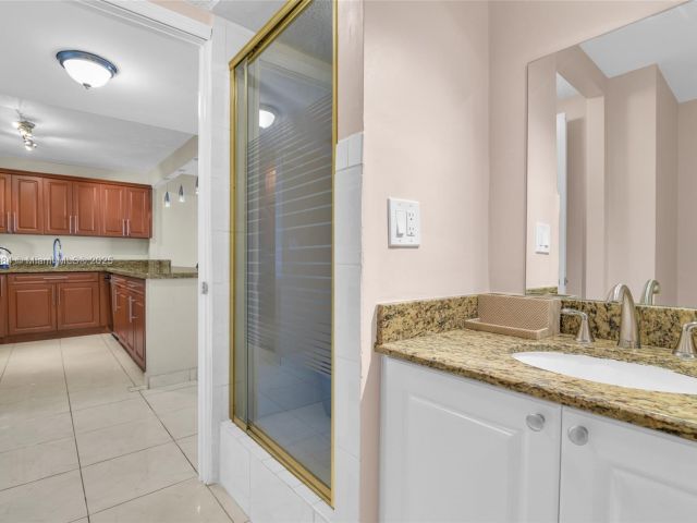 1-bedroom condo for sale in Hallandale Beach - 2500 Parkview Dr 2411 - MondialRealty