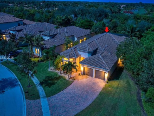 Home for sale at 8181 Banpo Bridge Way - photo 6841518