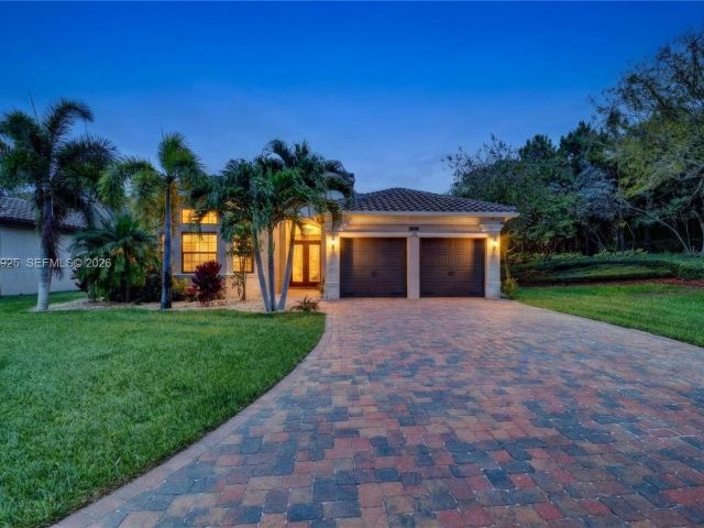 Home for sale at 8181 Banpo Bridge Way - photo 6841524