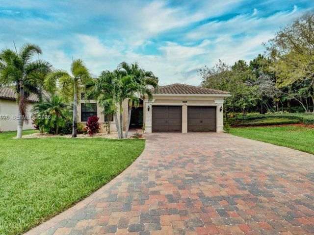 Home for sale at 8181 Banpo Bridge Way - photo 6841525