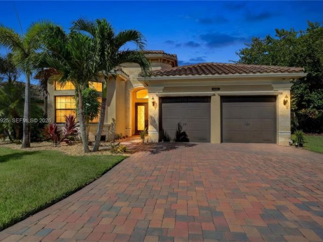 Home for sale at 8181 Banpo Bridge Way - photo 6841528