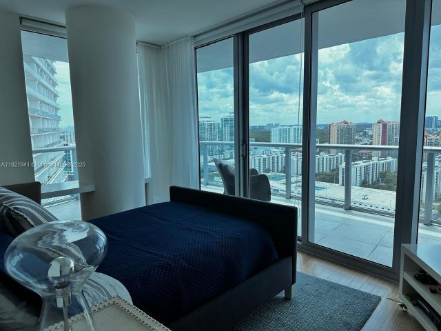 Apartment for rent  Unit #2601 - photo 6837942