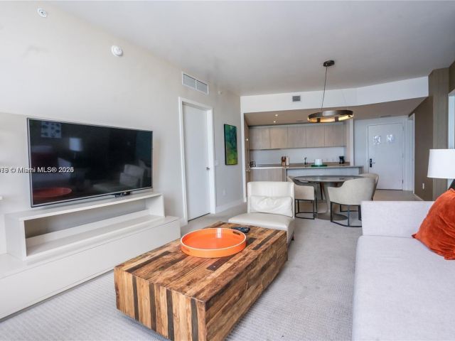 Apartment for sale  Unit #1506 - photo 6838663