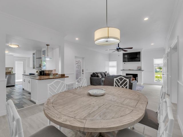 Home for rent at 530 NE 17th Street - photo 6850064