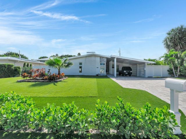 Home for rent at 530 NE 17th Street - photo 6850067