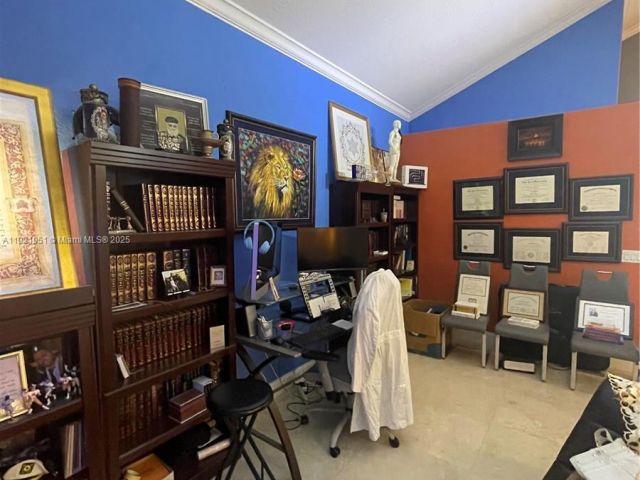 Home for rent at 3486 SW 51st St 3486 - photo 7474219