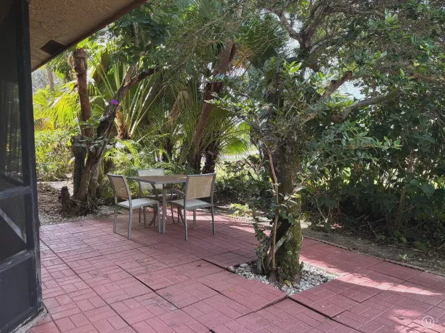 3-bedroom home for sale in Delray Beach - 5425 10th Fairway Drive 3 - MondialRealty