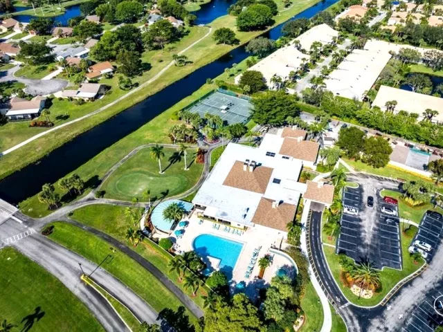 3-bedroom home for sale in Delray Beach - 5425 10th Fairway Drive 3 - MondialRealty