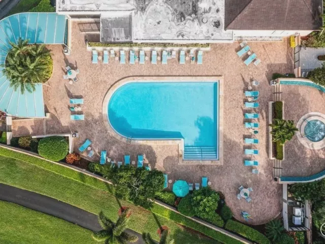 3-bedroom home for sale in Delray Beach - 5425 10th Fairway Drive 3 - MondialRealty