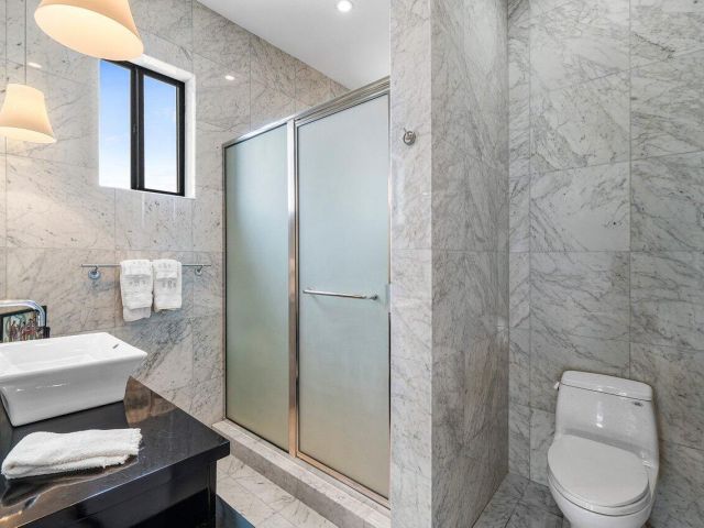 Home for sale at 7172 Valencia Drive - photo 6850146